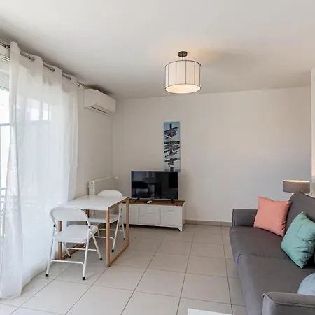 Apartment L'allegria - Peaceful - Sea - Private Car Park *