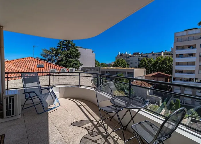 L'allegria - Peaceful - Sea - Private Car Park Antibes