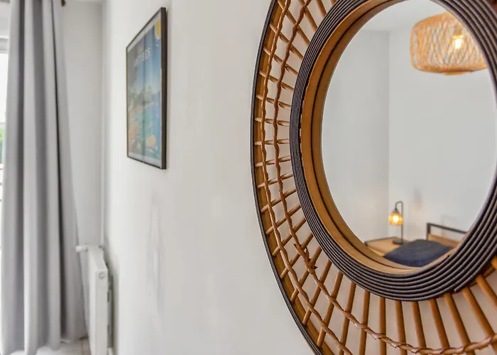 L'allegria - Peaceful - Sea - Private Car Park Apartamento Antibes