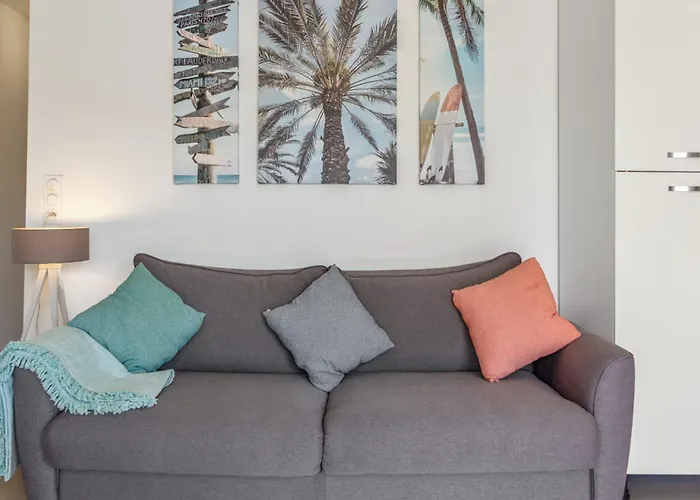 L'allegria - Peaceful - Sea - Private Car Park Apartamento *